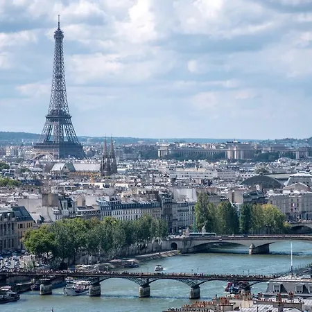 Nest In Saint-michel Apartment Paris